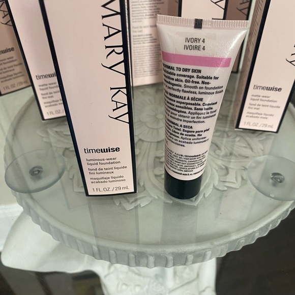 MARY KAY TIMEWISE FOUNDATION 1 Oz - Picture 2 of 7